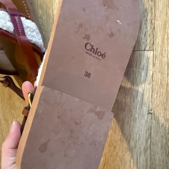 Chloe leather sheepskin sandals - Picture 5 of 6